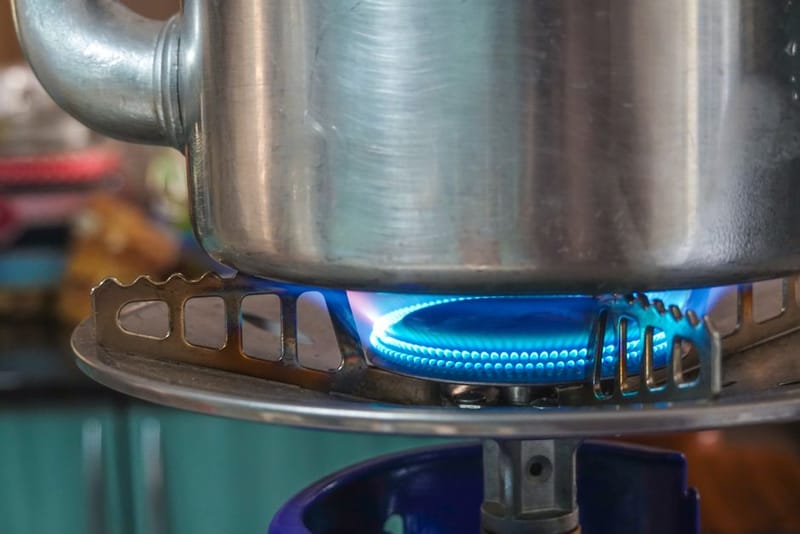 Heat Pump vs Biomass Boiler UK 2026