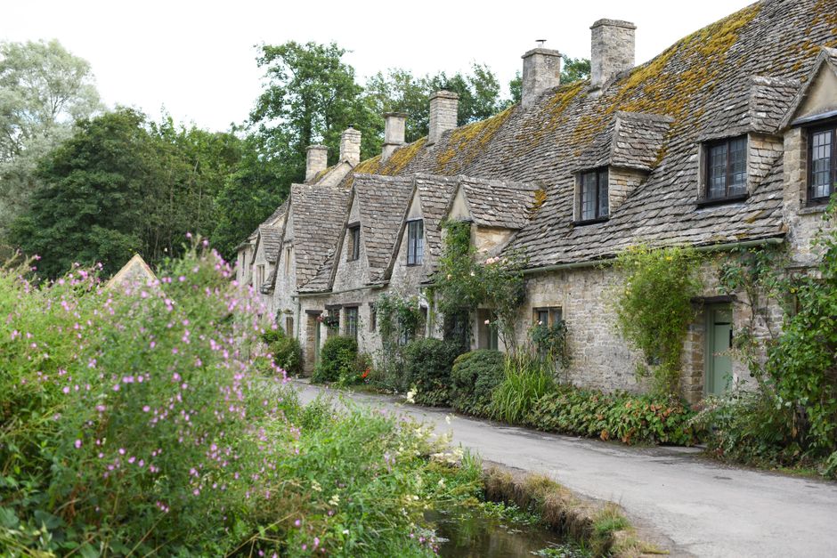 Heat Pump for Self-Catering Holiday Let UK 2026
